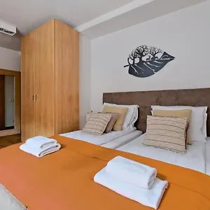 Monte House Odkryj Aparthotel
